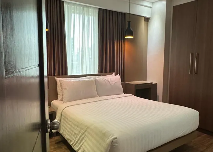 Apartment Monarch At Padgett W/ Pool Near Ayala *